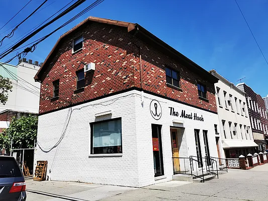 Rented by Winzone Realty Inc | media 16