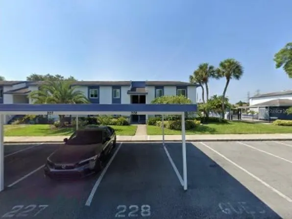 127 Cypress Ln #27, Oldsmar, FL 34677