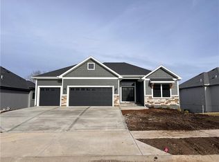 16385 Spring Valley St, Gardner, KS 66030