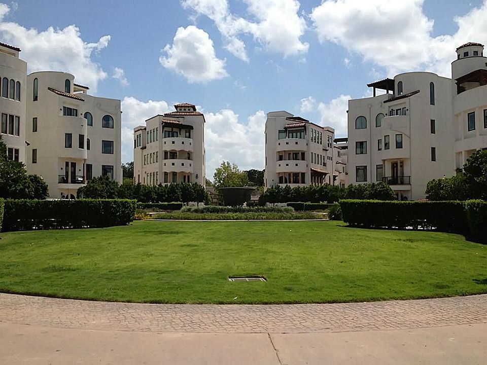  Picturesque views throughout the Caceres Villas!