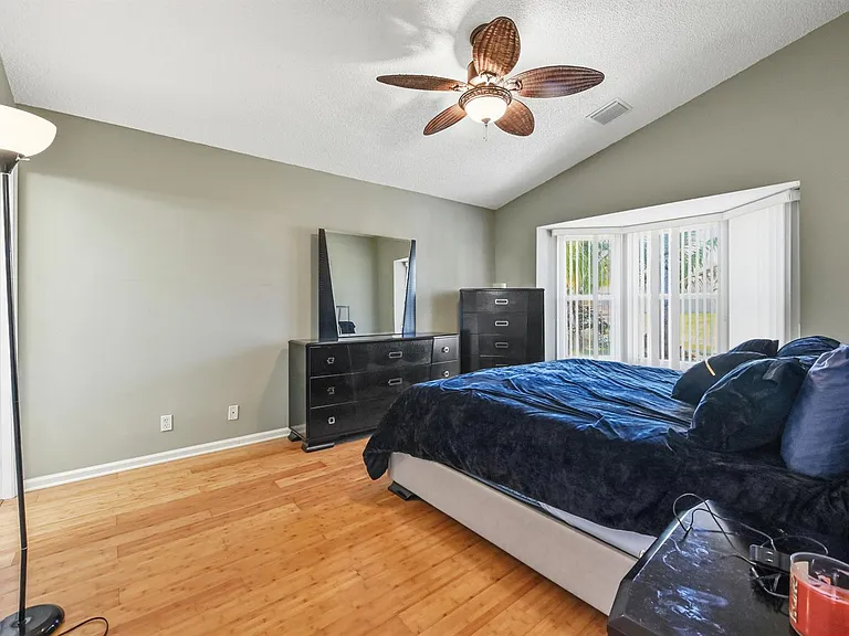2241 Soundings Ct — Photo 22