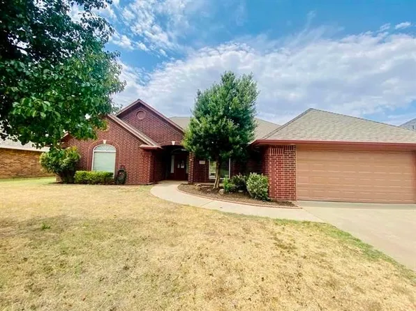 1018 Quail Ridge Rd, Enid, OK 73703