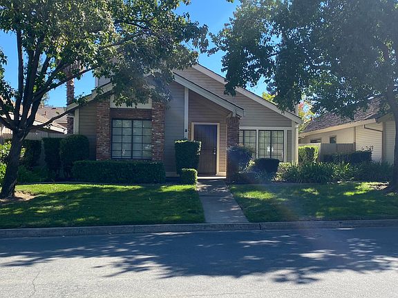 2nd image of 1648 Ashford Dr