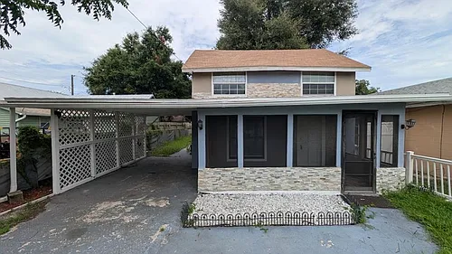 1306 Royal St Photo 1