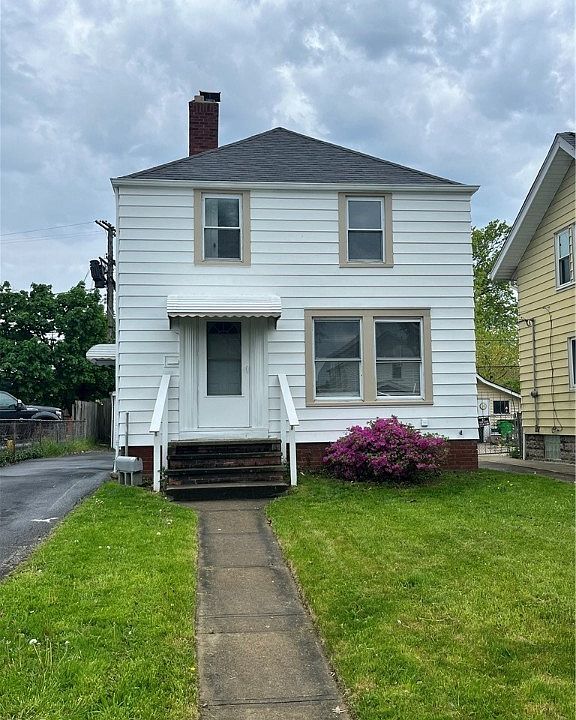 1st image of 19900 Ormiston Ave
