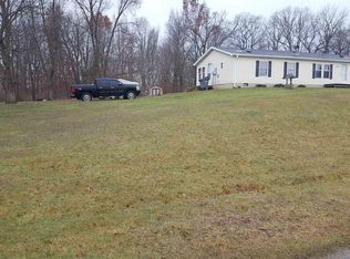 8447 E Sumac Ln, North Webster, IN 46555