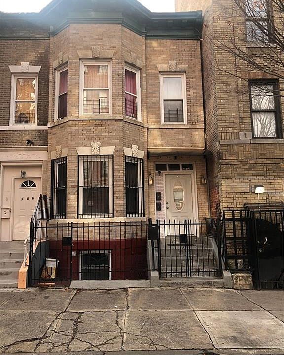 1st image of 784 Garden St #784