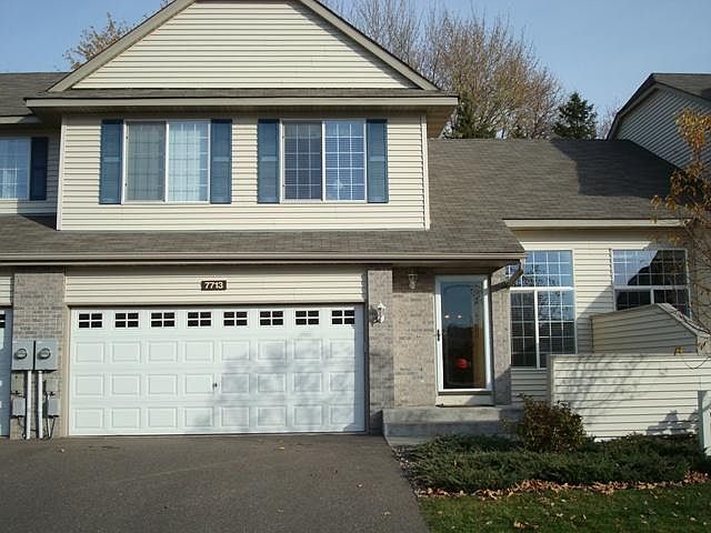 1st image of 7713 Carriage Oaks Dr NE
