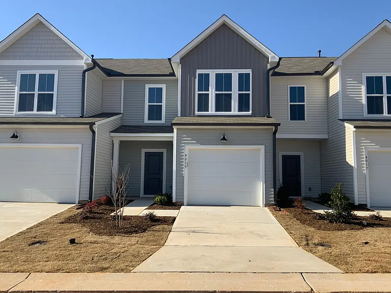 4015 Beckton Trl — Photo 1