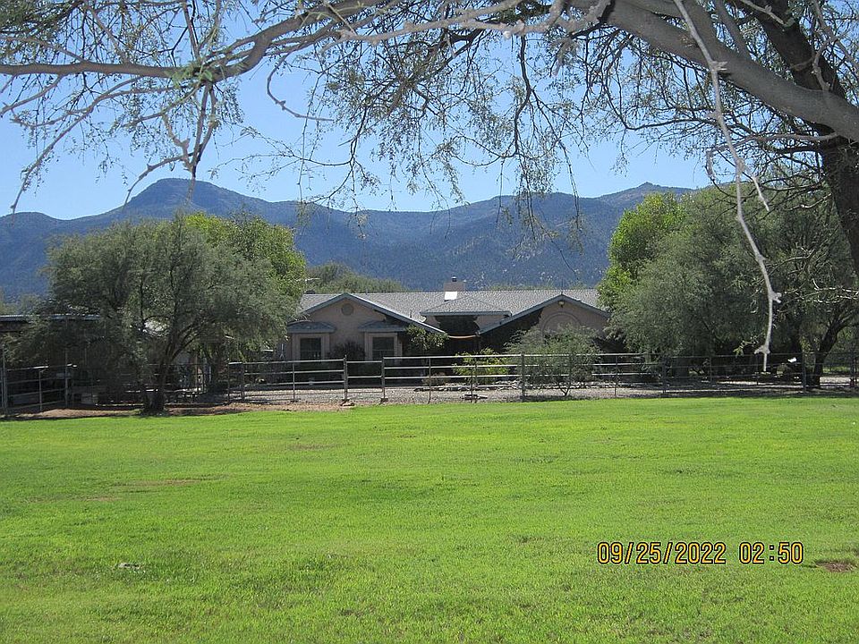 2nd image of 1159 E Verde View Cir