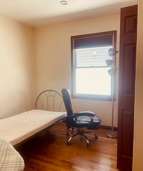 31 Romaine Ave #2 — Photo 8