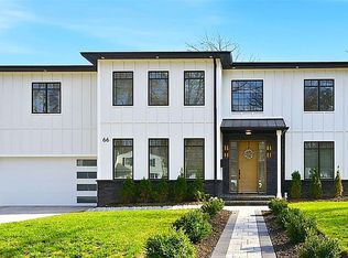 66 Knollwood Dr, Paramus, NJ 07652