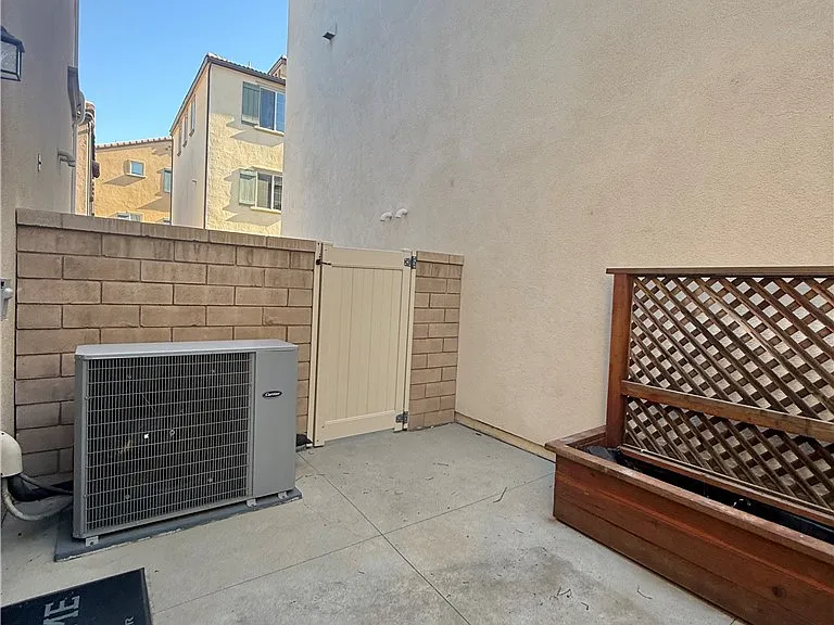 2283 Apple Ct — Photo 15