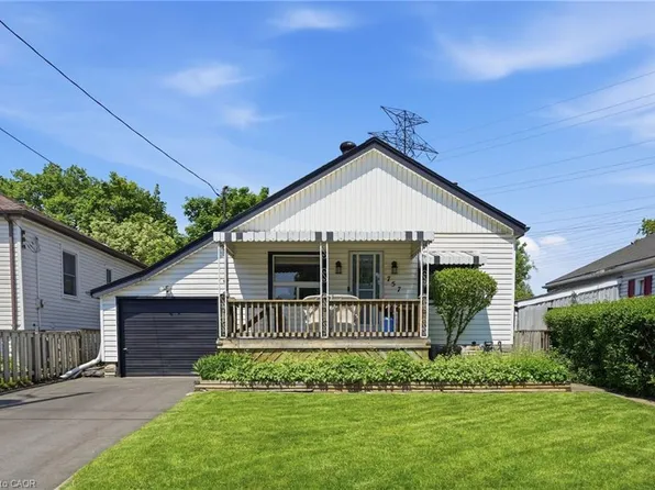 757 Burgess Ave, Hamilton, ON L8H 6J5