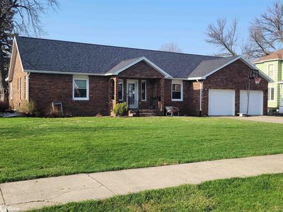 1020 W Broadway St, Eagle Grove, IA, 50533