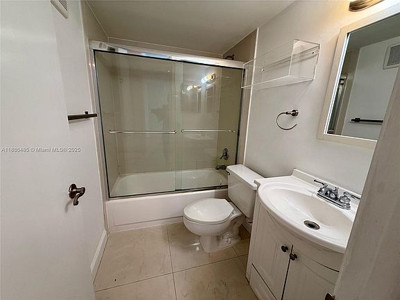3rd image of 770 Claughton Island Dr APT 2113