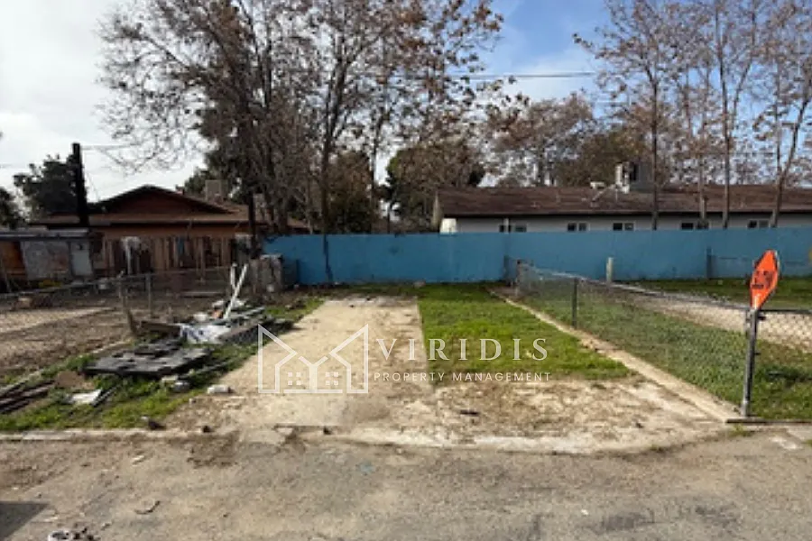 327 Beardsley Avenue - 2 — Photo 3