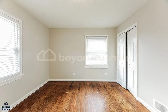 1028 Broadmoor Dr — Photo 20
