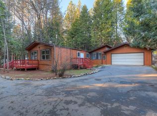 14790 Magnolia Dr, Magalia, CA 95954