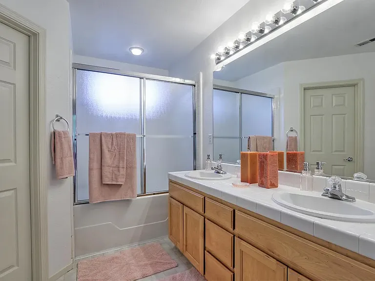 3837 Jasmine Cir — Photo 32