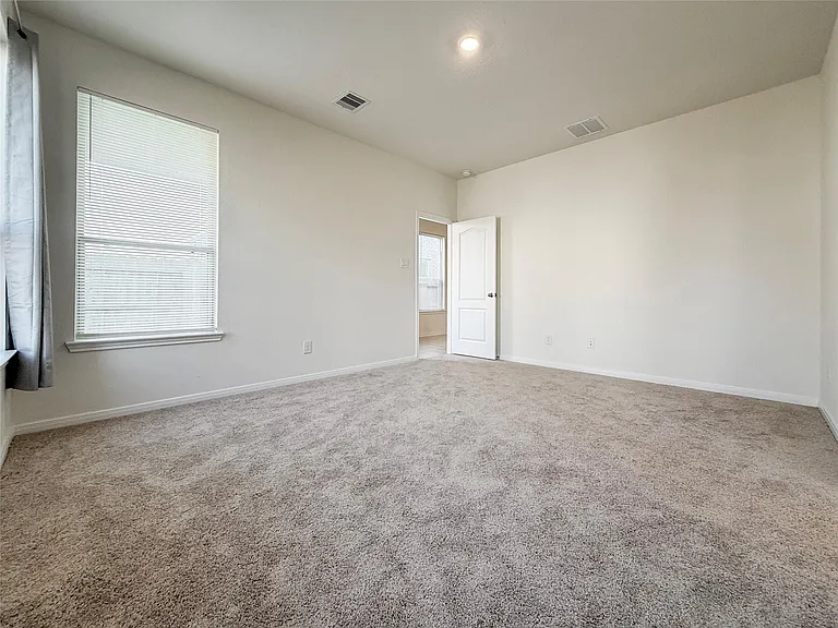 2809 Cordova Hill Dr — Photo 11