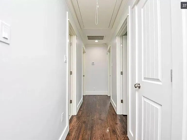 3907 Southlawn St — Photo 13