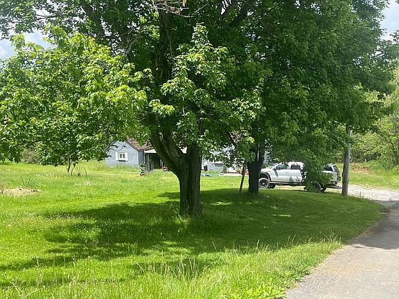 4th image of 625 Oakford Park Rd