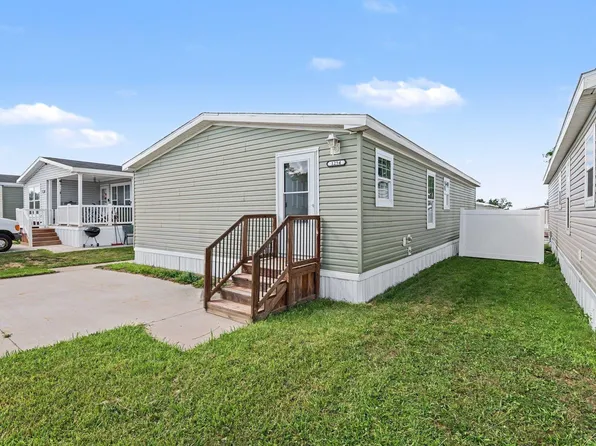 1254 Concord Dr, Mount Pleasant, MI 48858