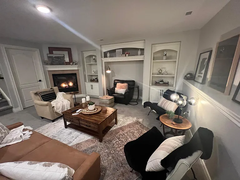 1867 N Peckham Ct — Photo 23