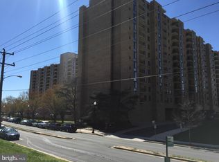 4500 S Four Mile Run Dr APT 918, Arlington, VA 22204