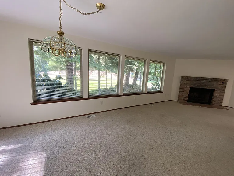 501 E Michelle Dr — Photo 20