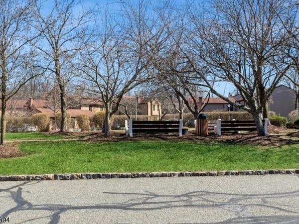 38 Park St9-A #9A, Florham Park Boro, NJ 07932