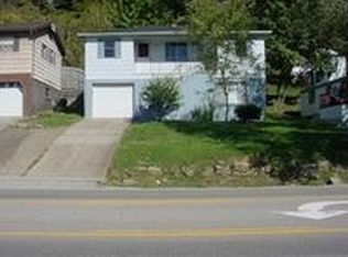 1117 1st Ave, Nitro, WV 25143