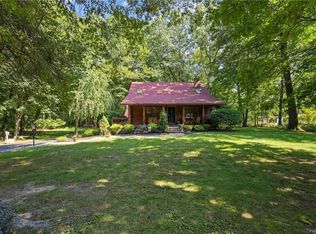 36 Old Mill Rd, Wallkill, NY 12589