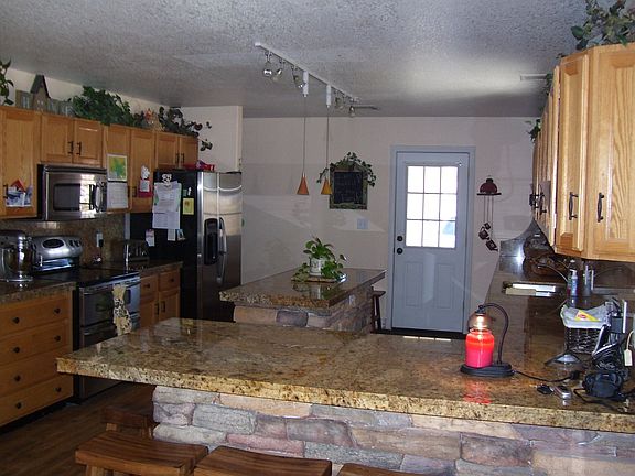 Country Kitchen