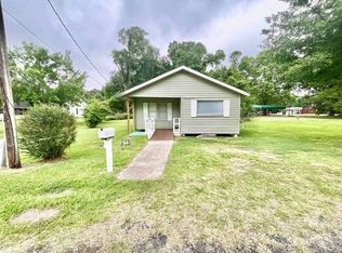 655 N 2nd St, Silsbee, TX 77656