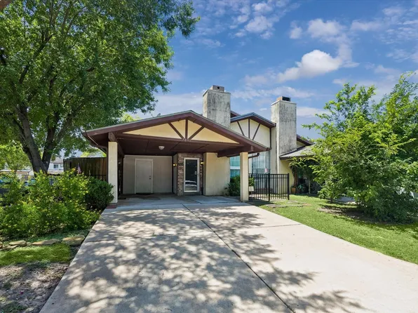7836 Pacific Pearl St, Houston, TX 77072