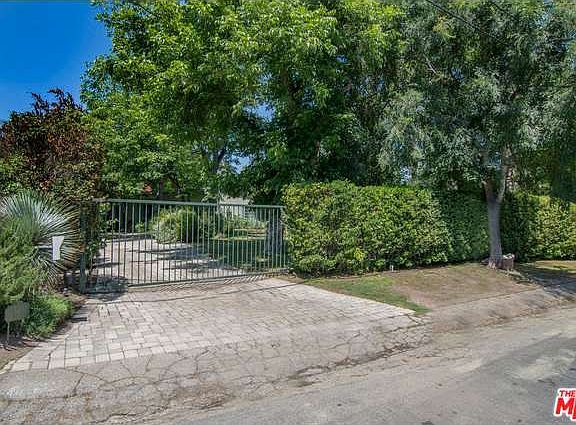 2nd image of 5411 Donna Ave