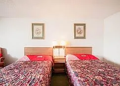 1 bed, 1.0 bath, $550 — Photo 3