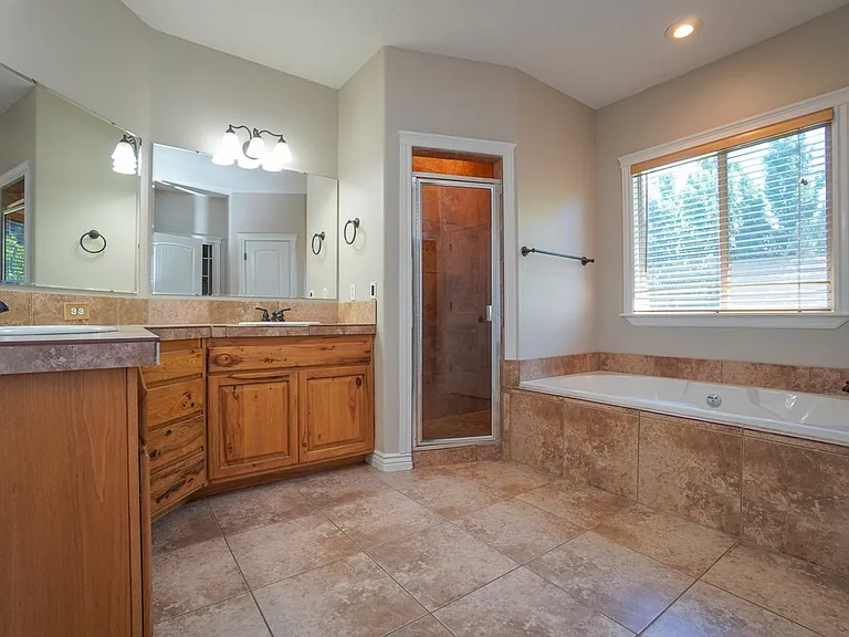 2511 W Teano Dr — Photo 30