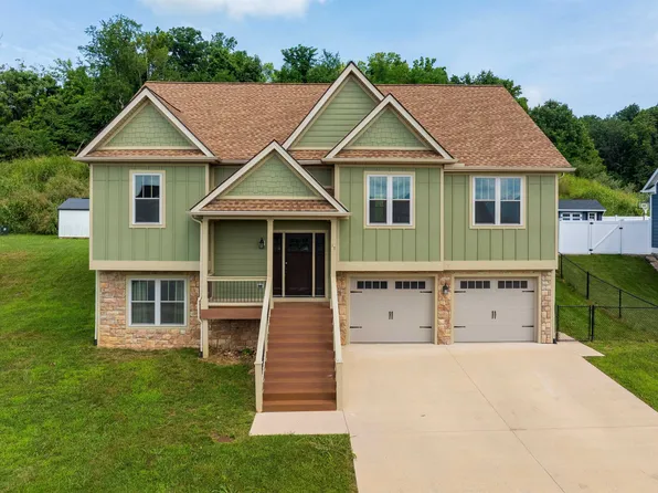 17 McIlwee Ln, Staunton, VA 24401