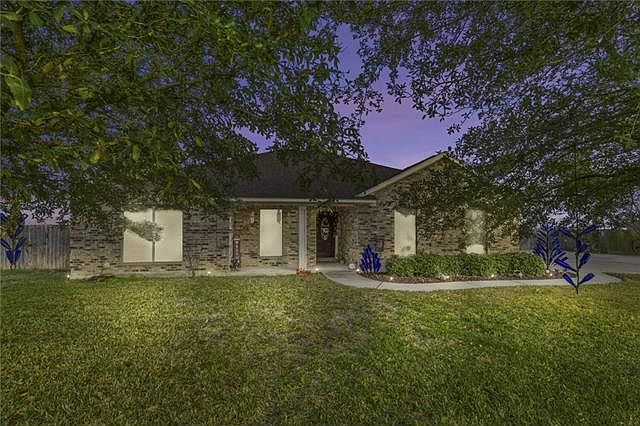 1st image of 200 San Jacinto Dr