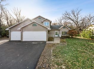 507 S Passage W, Isanti, MN 55040