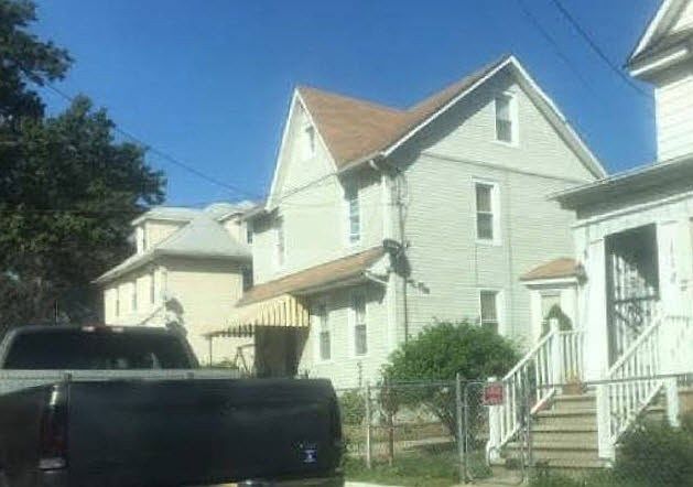 2nd image of 114 Elm Ave