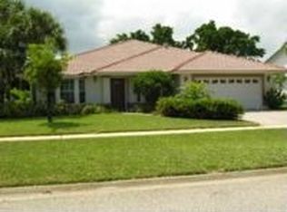 7646 Briar Cliff Cir, Lake Worth, FL 33467