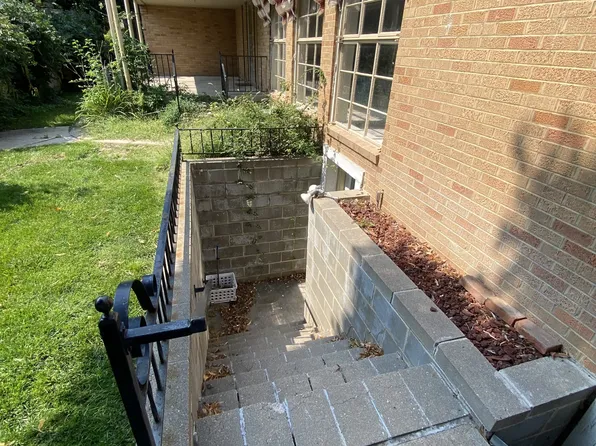 808 W 24th St #1/2, Kearney, NE 68845