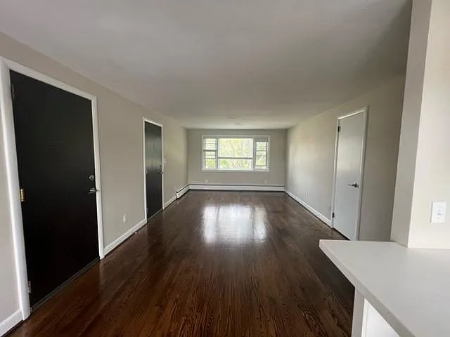 1 bed, 740 sqft, $1,995 — Photo 4