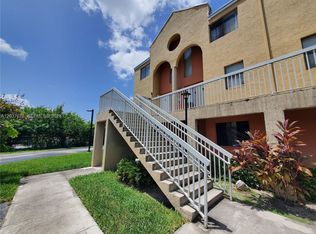 Villas At Lakeview, Fort Lauderdale, FL 33309