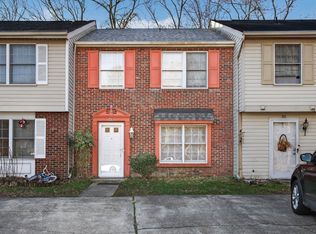 83 Lucinda Ct, Hampton, VA 23666