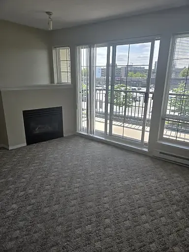 20303 Douglas Cres #412 — Photo 9